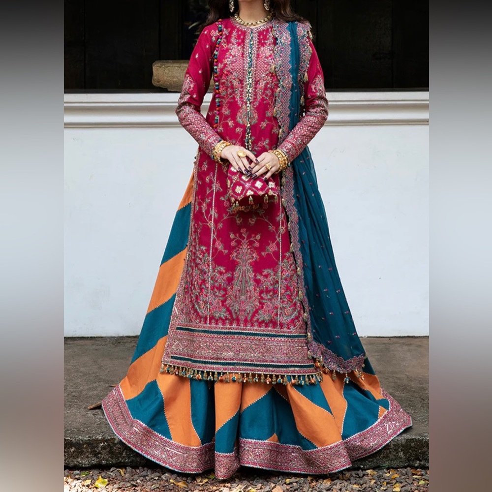 Pakistani Clothes - Hussain Rehar